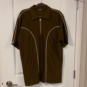 2/$15 🍓 Olive Brown Short-Sleeve Polo with White Piping